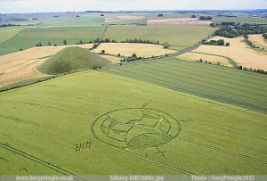 Silbury-hill2506c